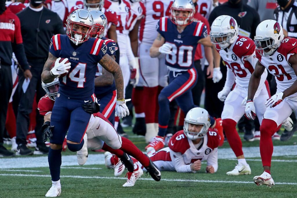 Patriots-vs-Cardinals-final-score-results--81-20